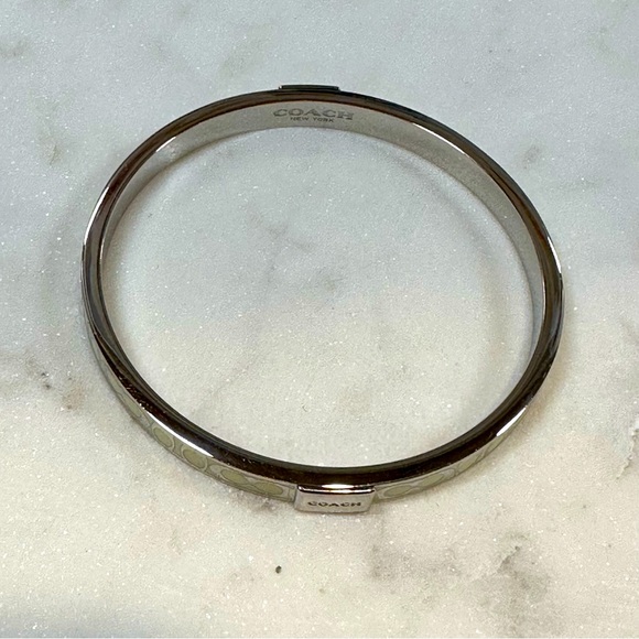 COACH - Signature C Cream Enameled Silver Bangle Bracelet - Picture 8 of 12